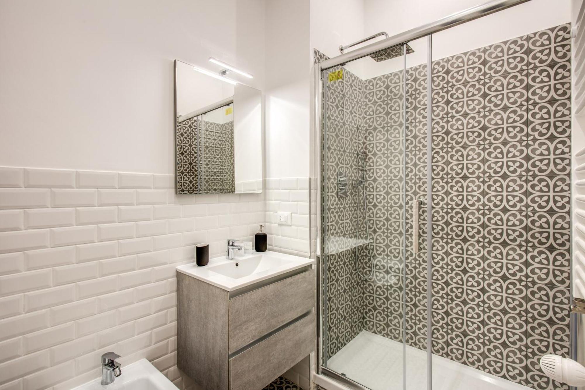 Monti Quiet And Spacious Apartment 로마 외부 사진